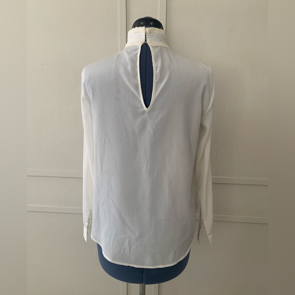 A.n.a Blouse - Picture 3 of 5